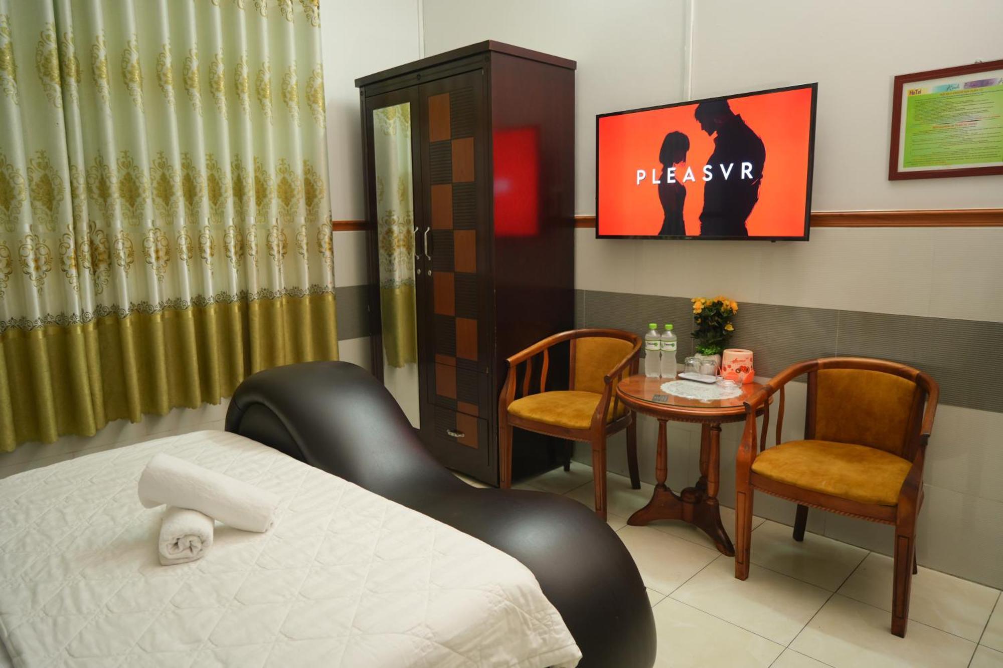 Khach San Tuan Vu Hotel Ho Chi Minh City Exterior photo